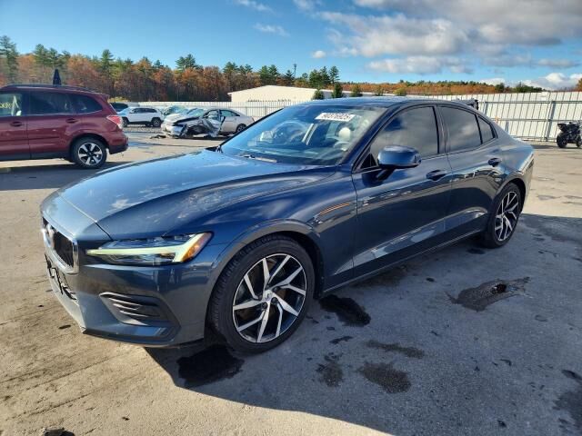 2019 VOLVO S60