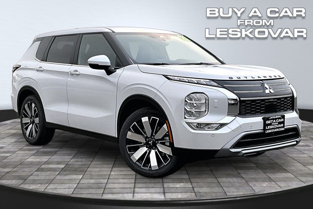 2026 MITSUBISHI Outlander