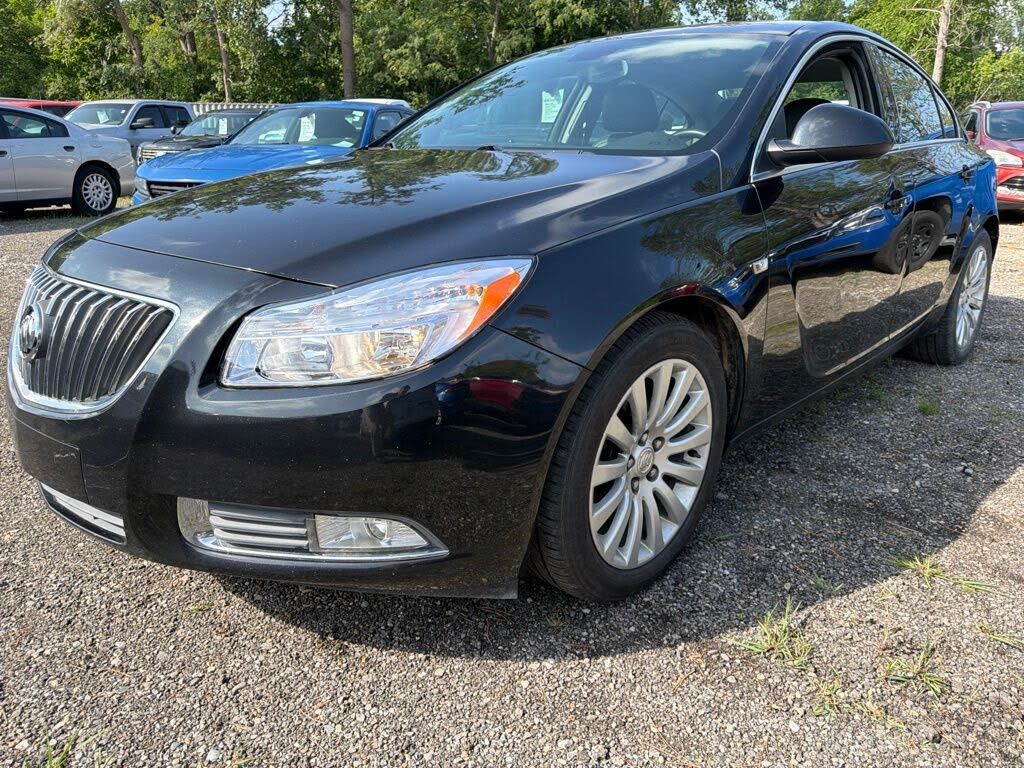 2011 BUICK Regal