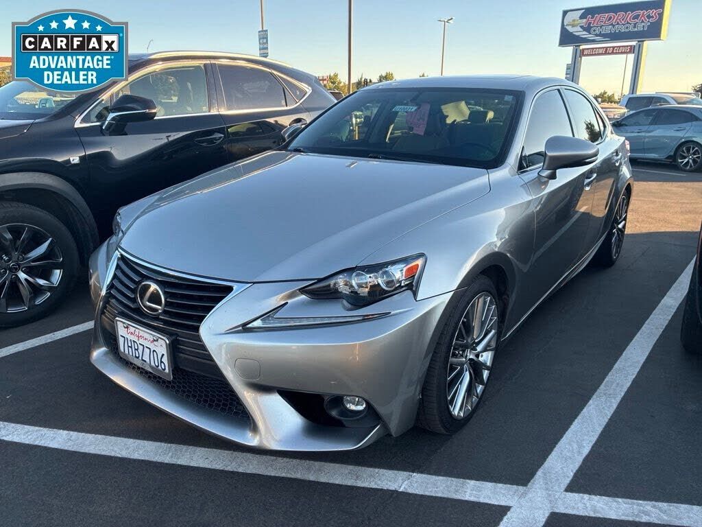 2015 LEXUS IS