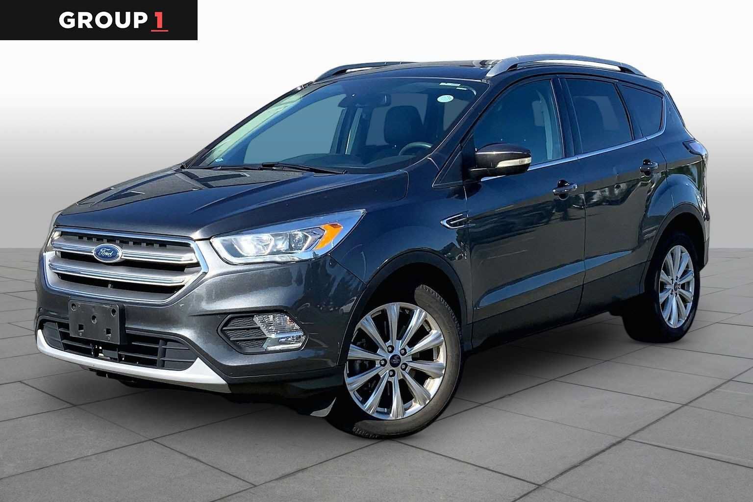2017 FORD Escape