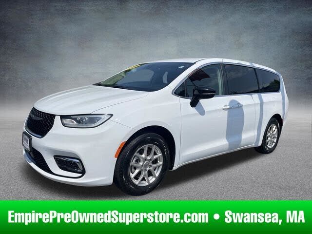 2024 CHRYSLER Pacifica