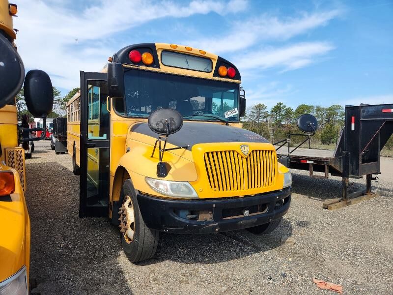 2010 IC BUS PB105