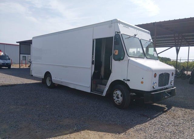 2010 FREIGHTLINER MT 45 Chassis