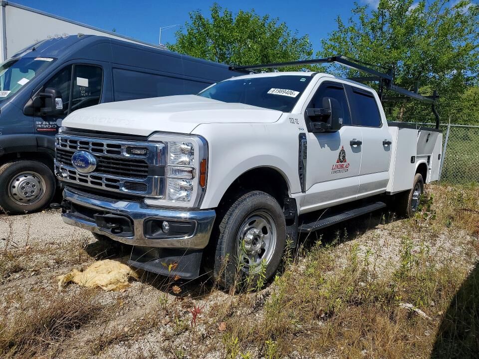 2025 FORD F-350
