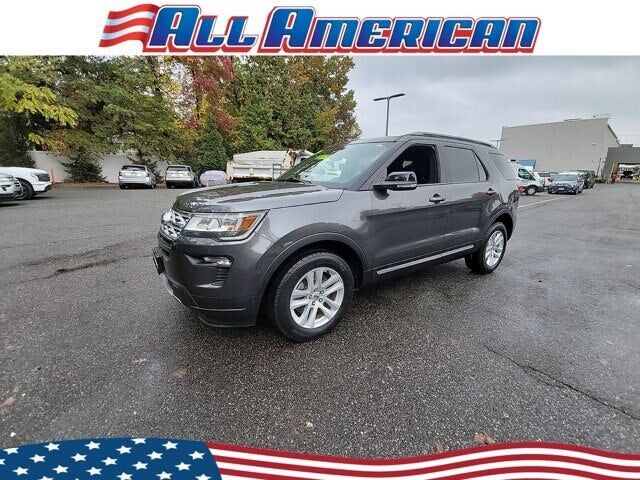 2018 FORD Explorer