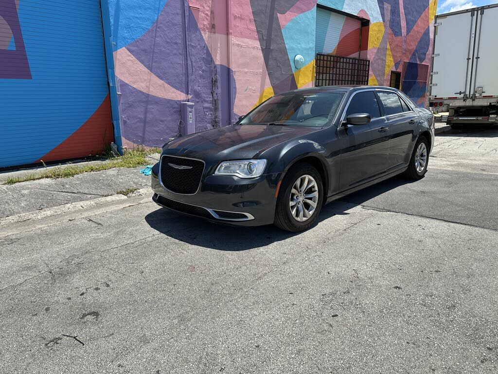 2016 CHRYSLER 300