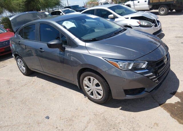 2024 NISSAN Versa