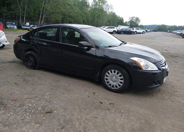 2012 NISSAN Altima
