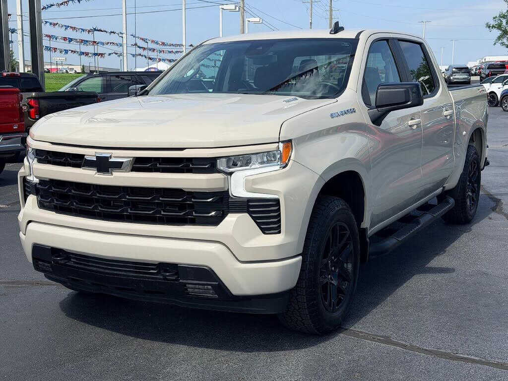 2026 CHEVROLET Silverado