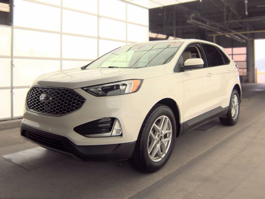 2023 FORD Edge