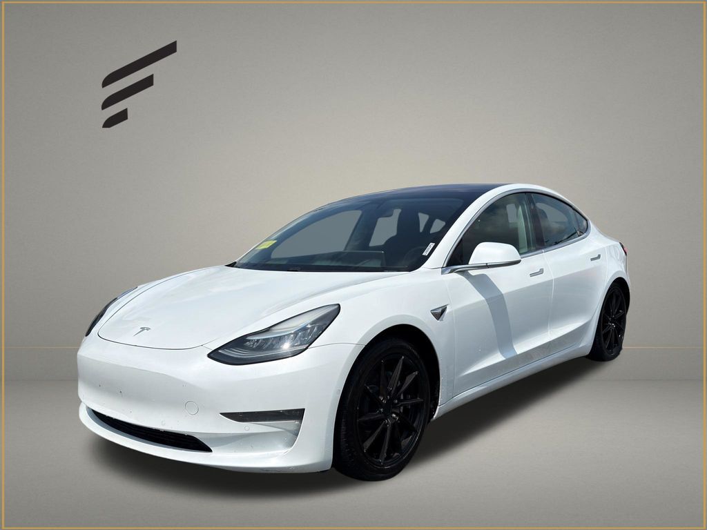 2018 TESLA Model 3