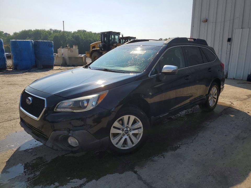 2015 SUBARU Outback