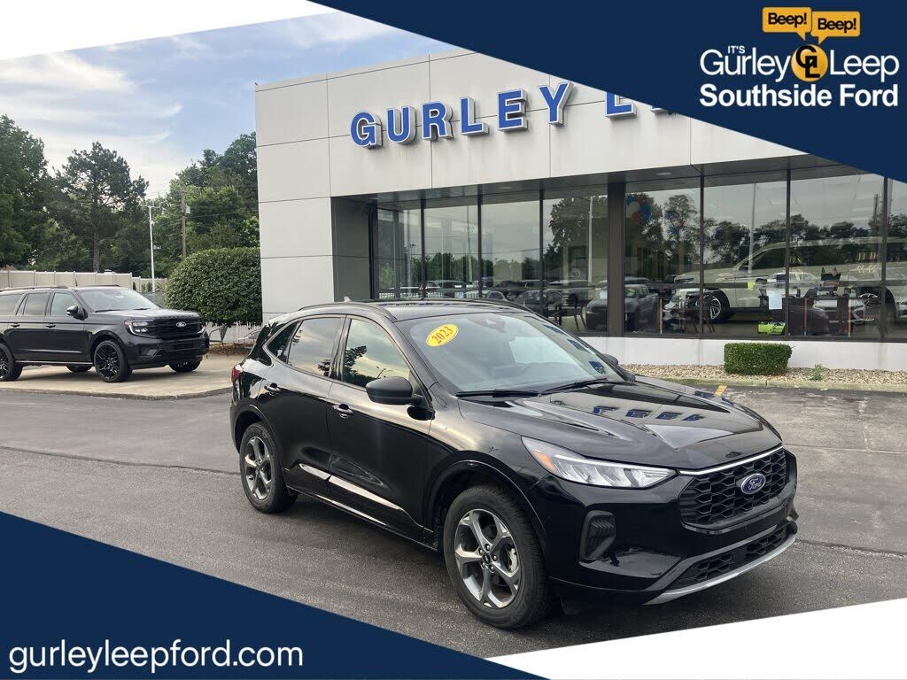 2023 FORD Escape