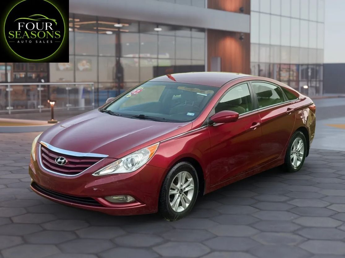 2013 HYUNDAI Sonata