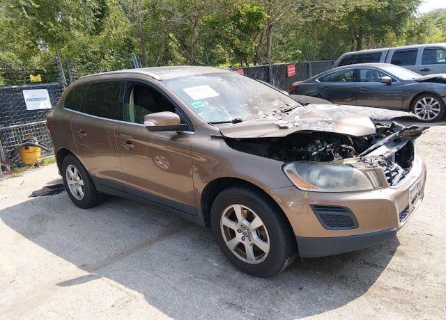 2012 VOLVO XC60
