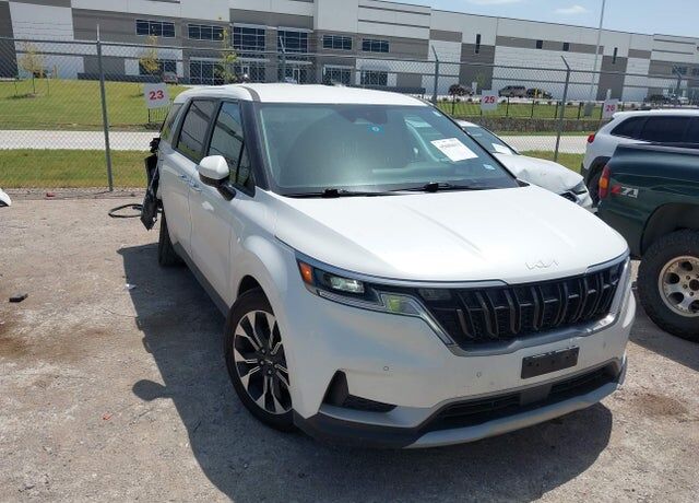 2023 KIA Carnival