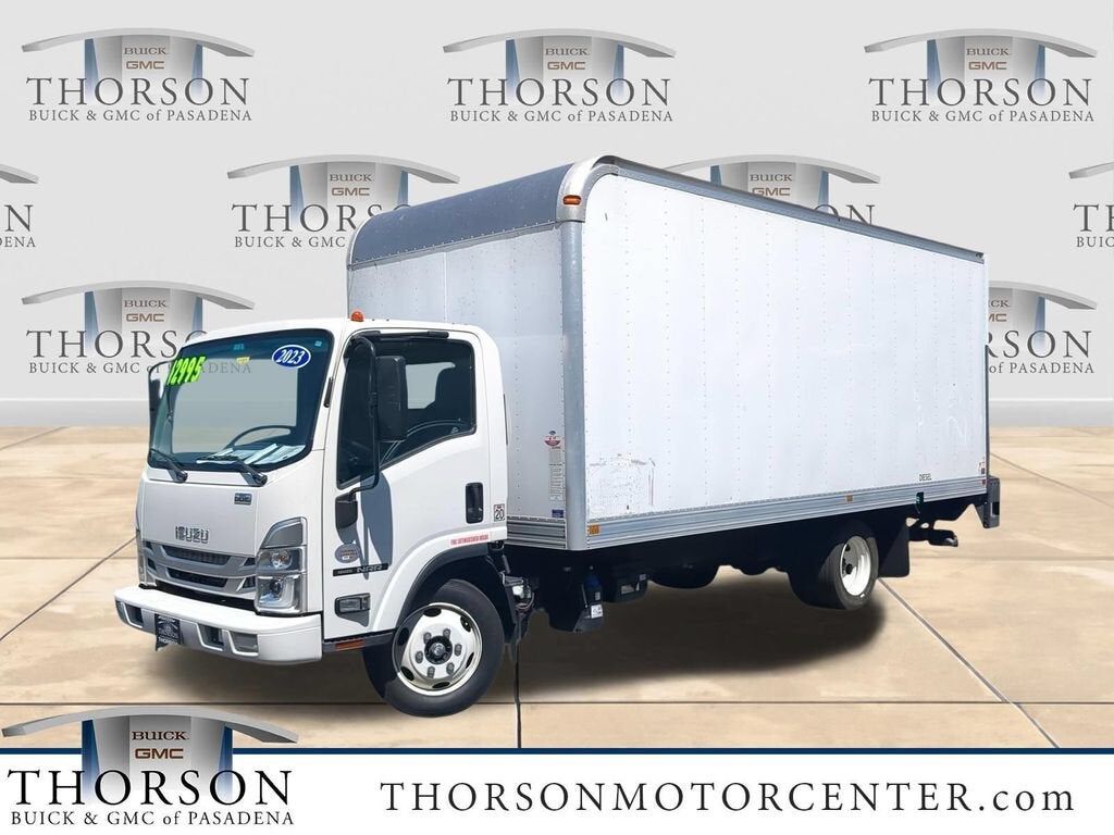2023 ISUZU NRR