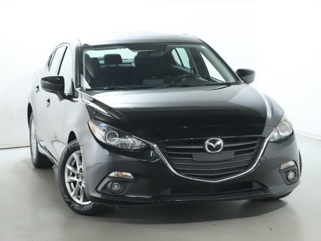 2015 MAZDA Mazda3