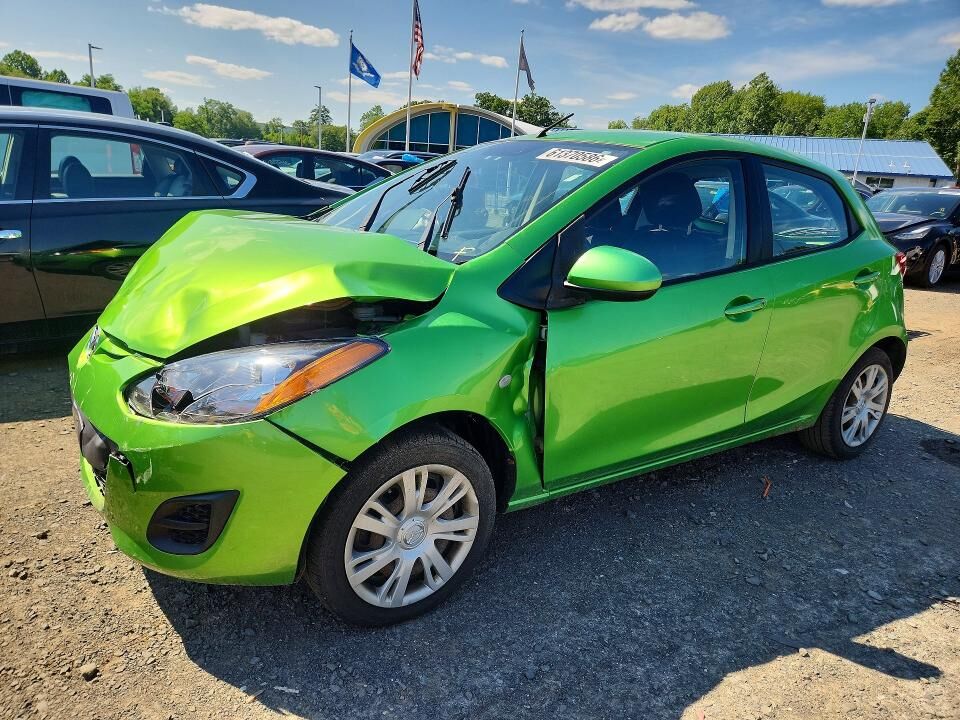 2011 MAZDA Mazda2