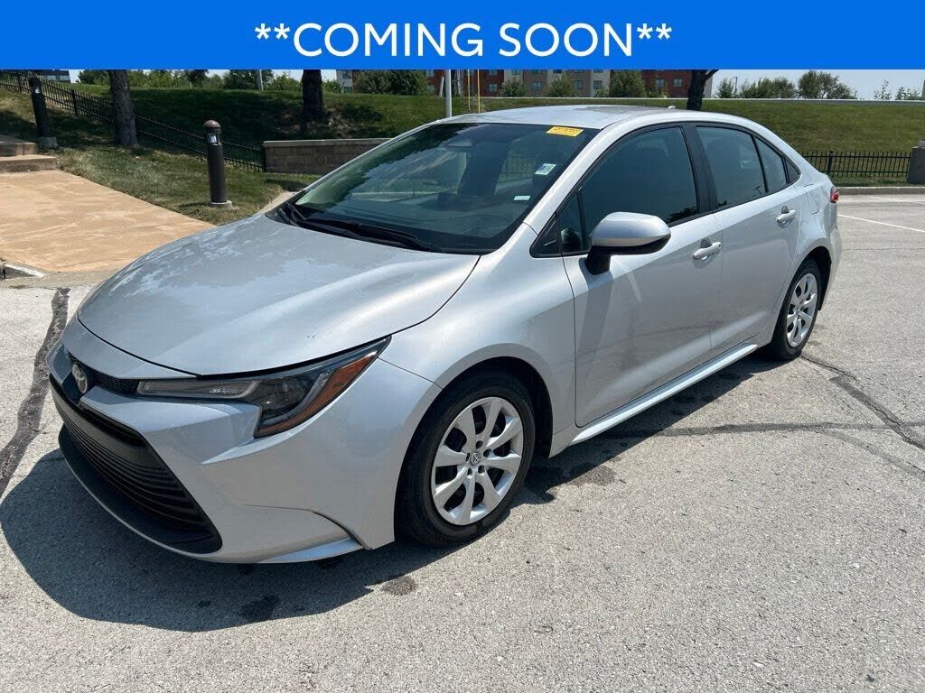 2024 TOYOTA Corolla