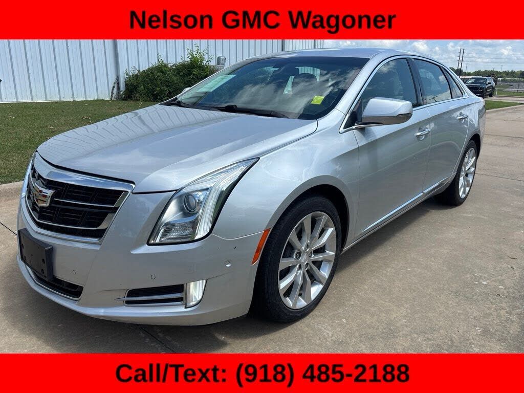 2017 CADILLAC XTS