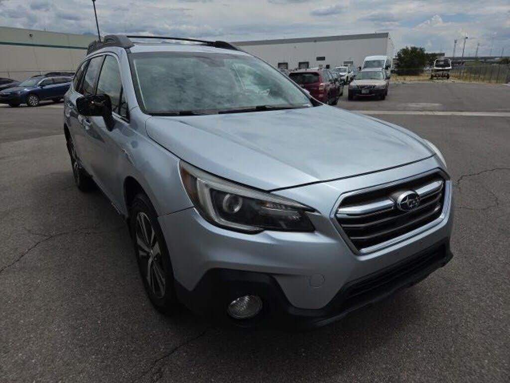 2018 SUBARU Outback