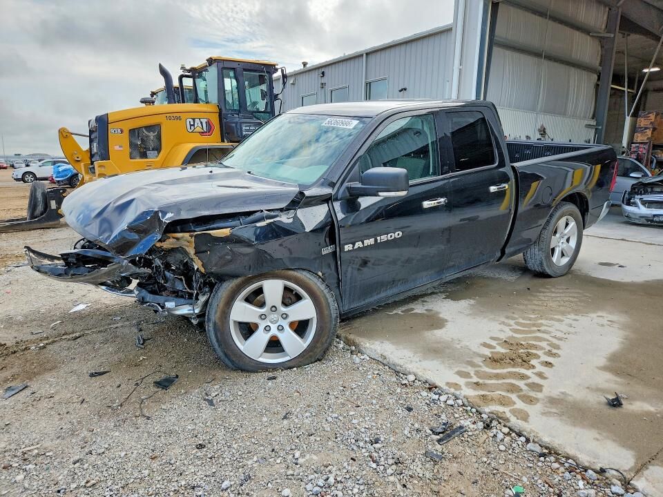 2011 DODGE Ram