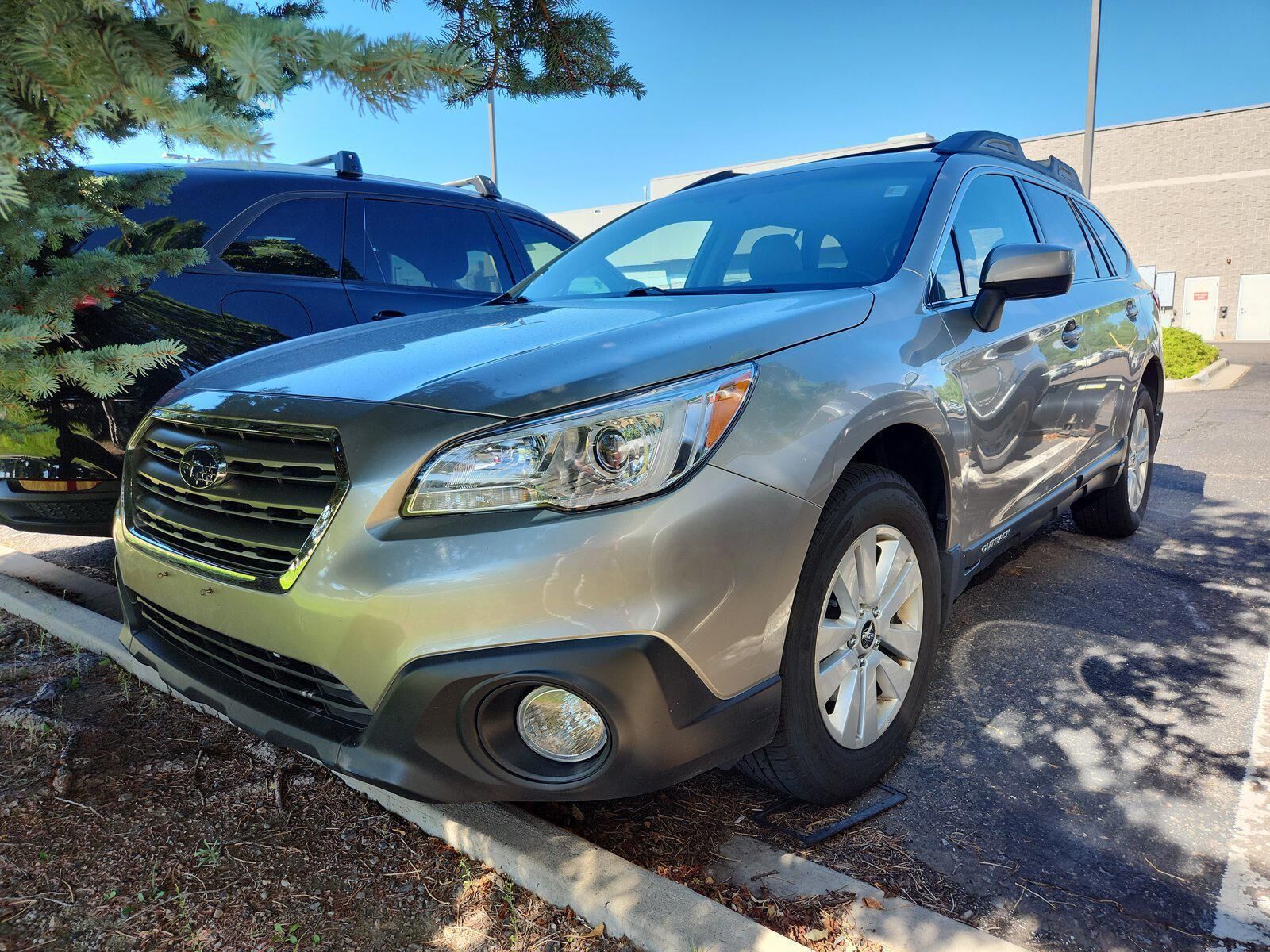 2016 SUBARU Outback