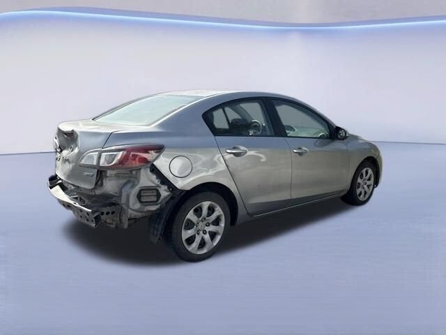 2013 MAZDA Mazda3