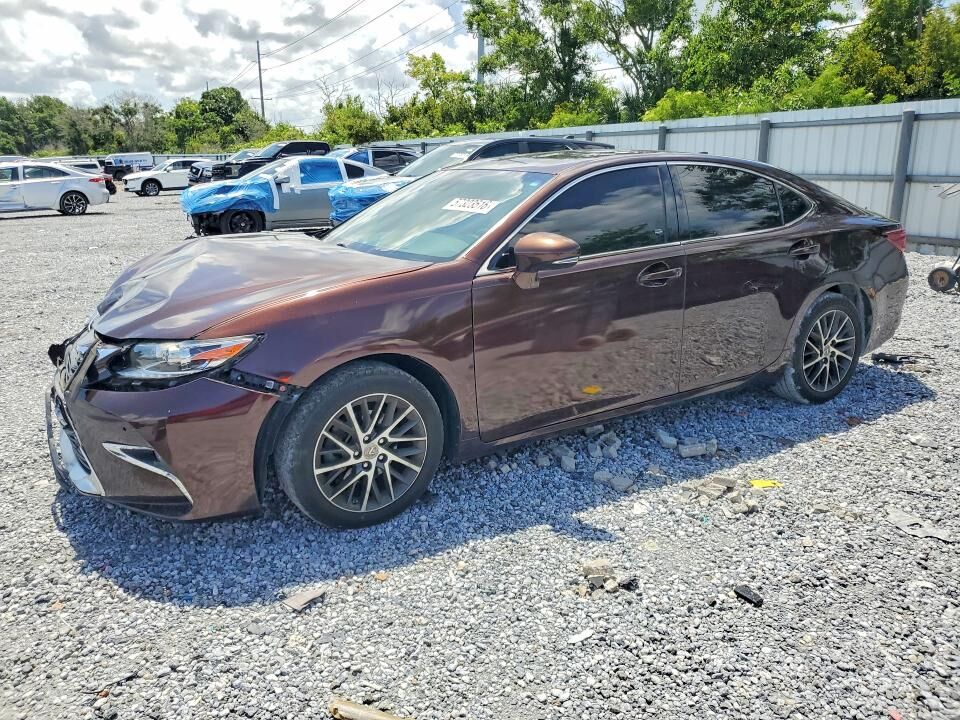 2017 LEXUS ES