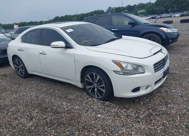 2009 NISSAN Maxima