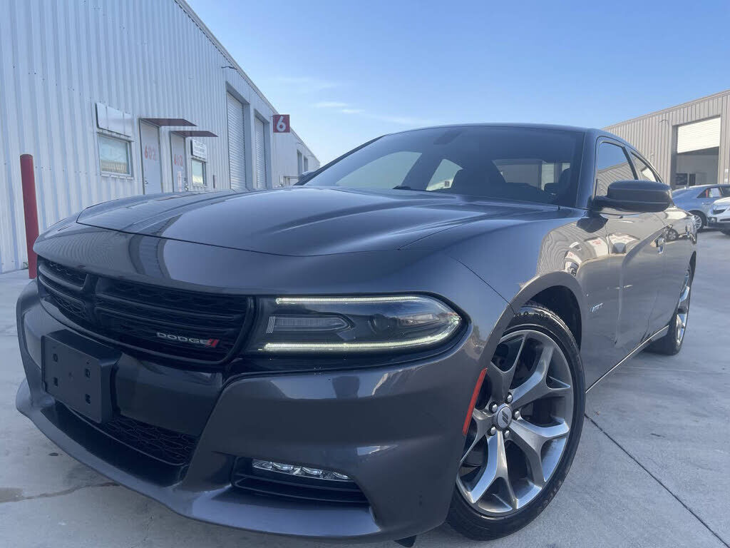 2017 DODGE Charger