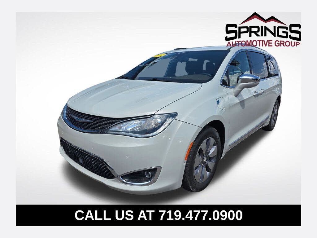2020 CHRYSLER Pacifica