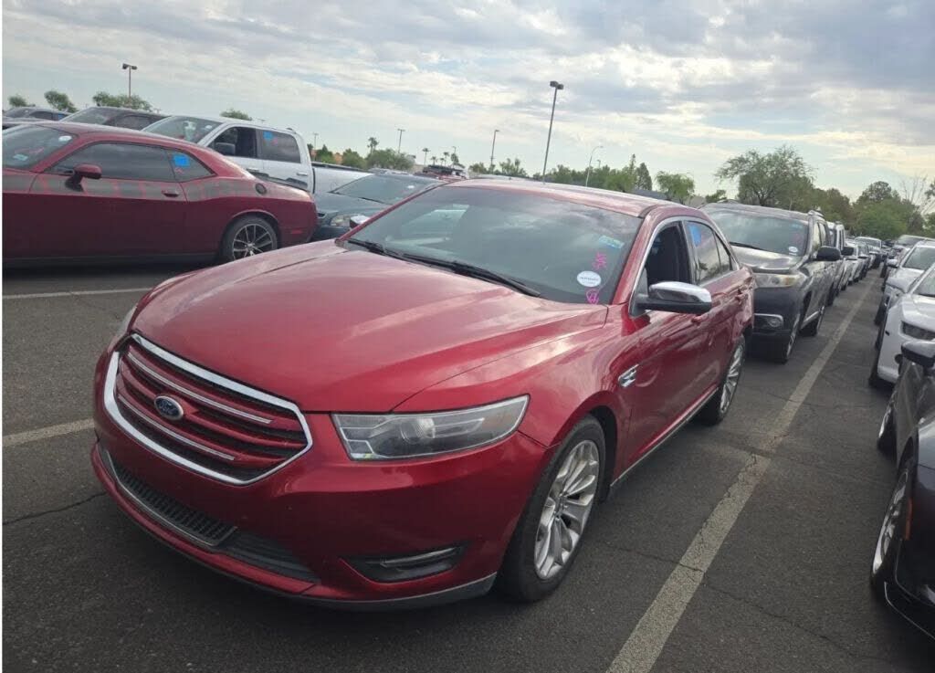 2016 FORD Taurus