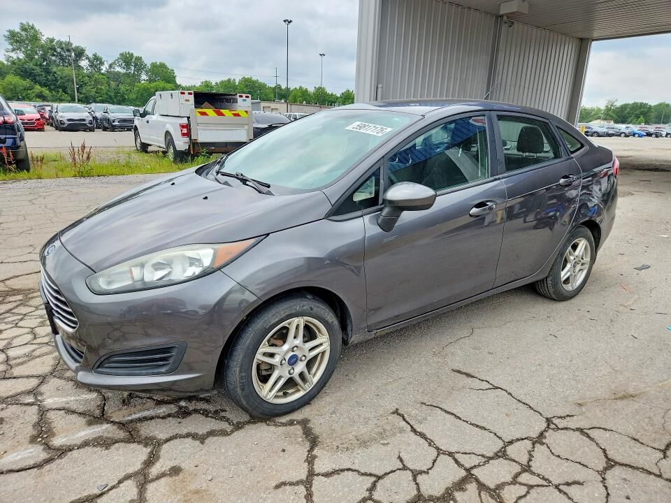 2017 FORD Fiesta