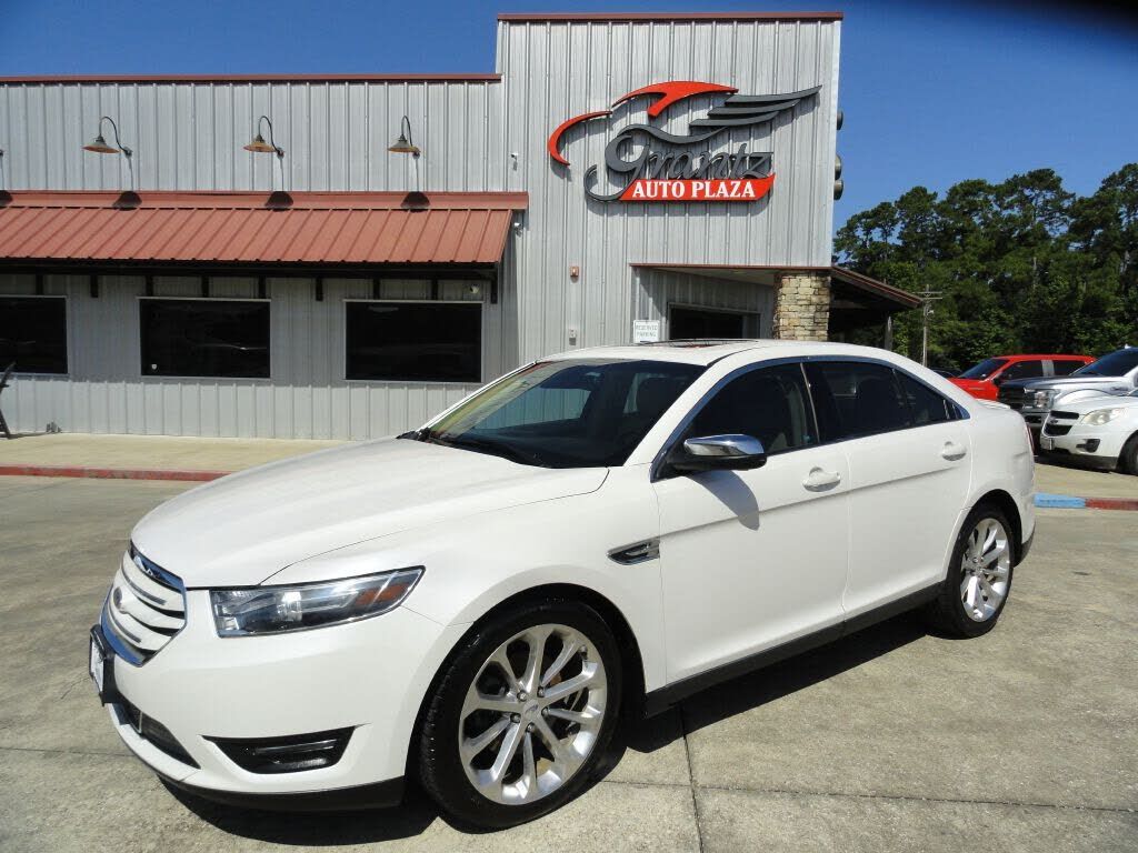 2015 FORD Taurus