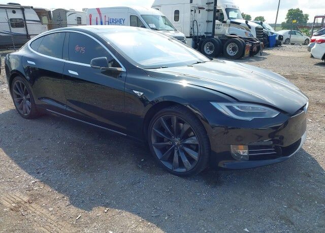 2016 TESLA Model S