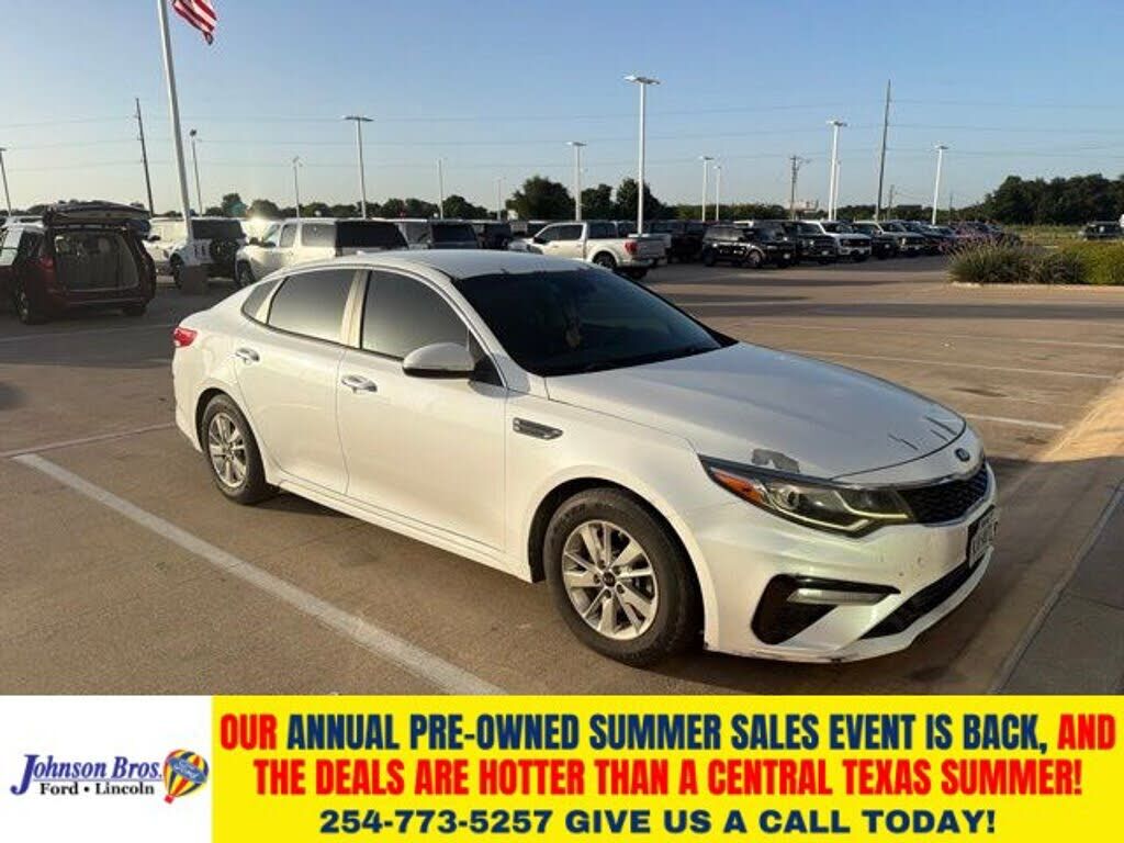 2019 KIA Optima