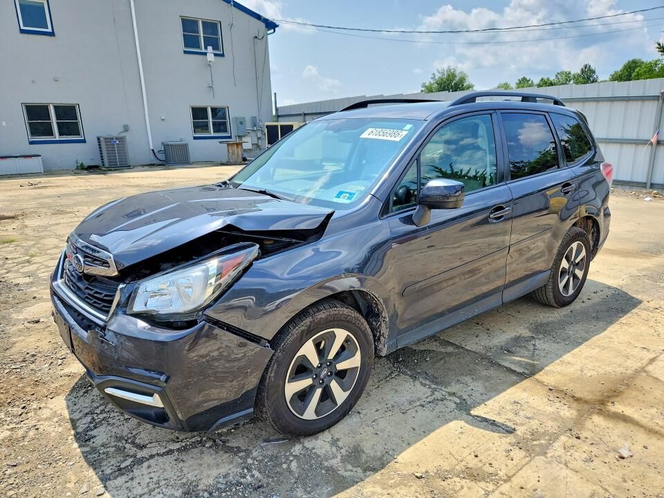 2018 SUBARU Forester