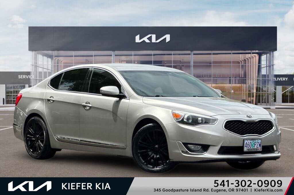 2014 KIA Cadenza