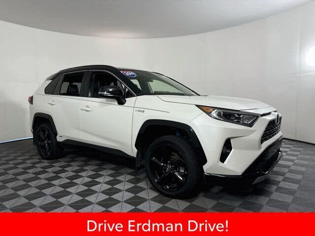 2019 TOYOTA RAV4