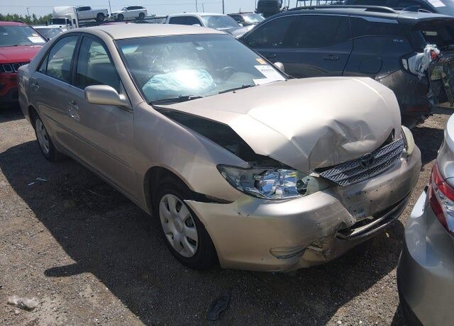 2002 TOYOTA Camry