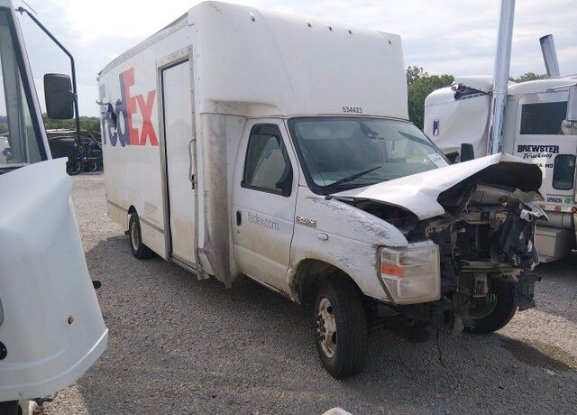 2023 FORD E-450