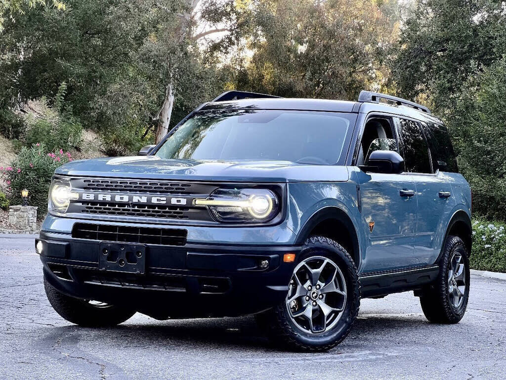 2021 FORD Bronco
