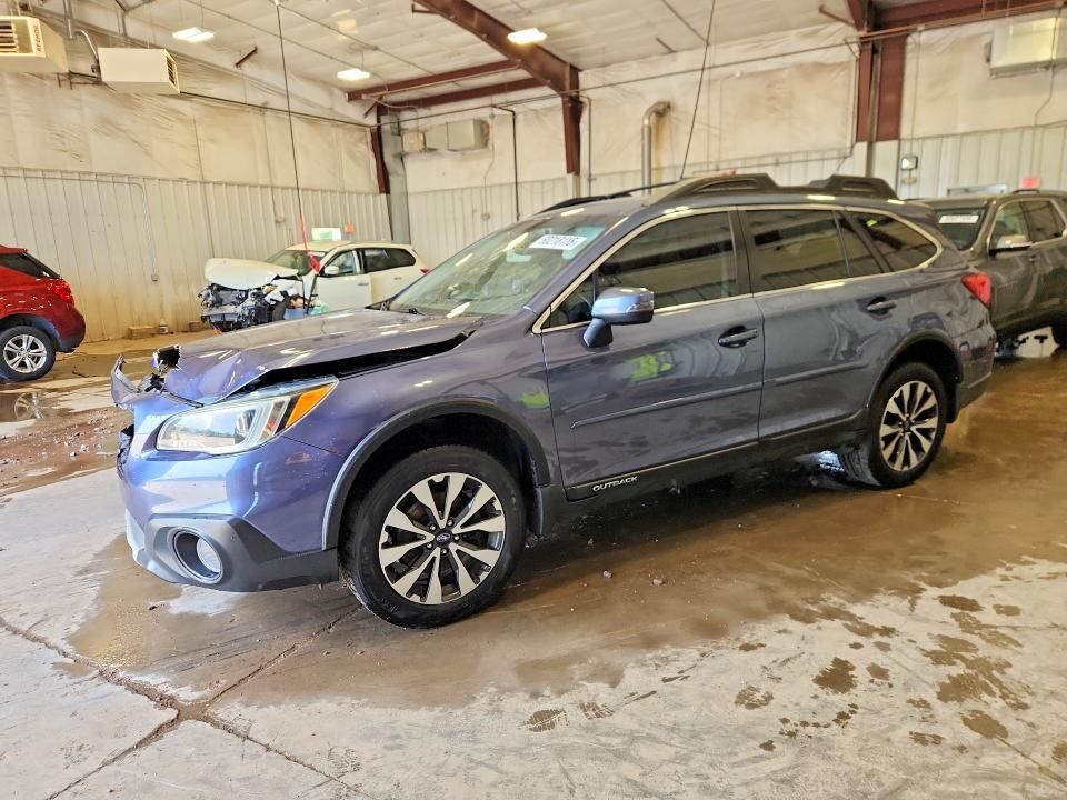2016 SUBARU Outback