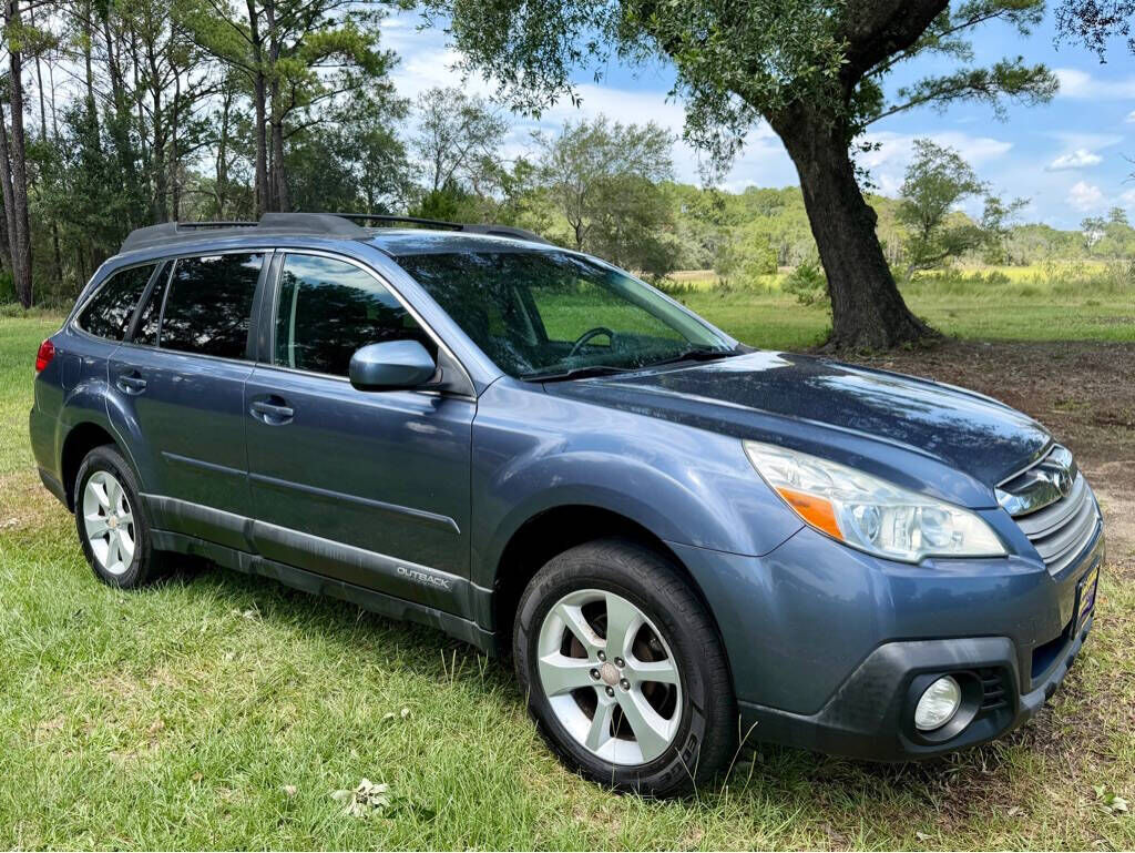 2014 SUBARU Outback