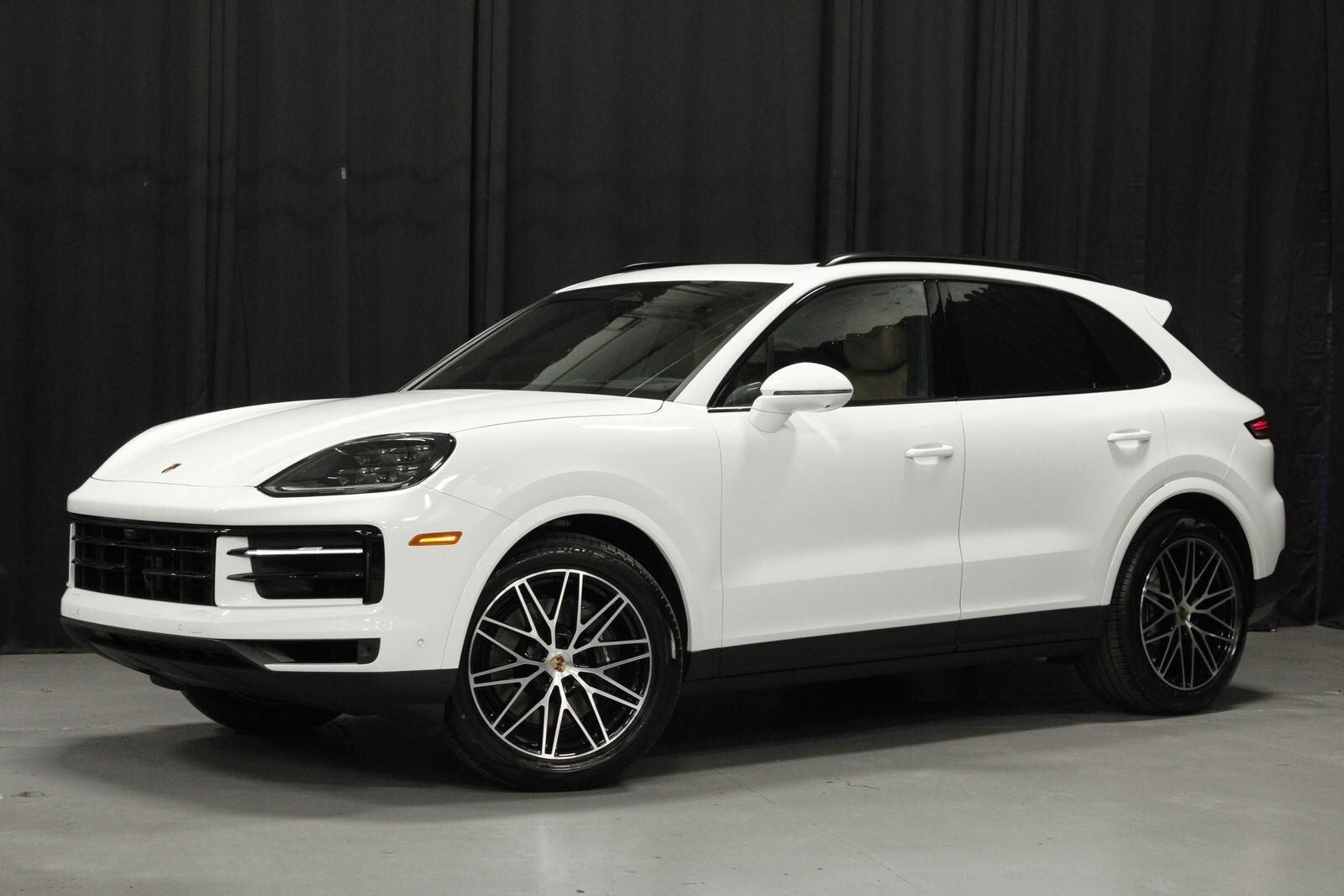 2026 PORSCHE Cayenne