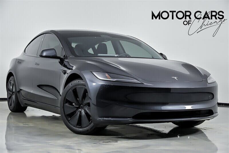 2025 TESLA Model 3