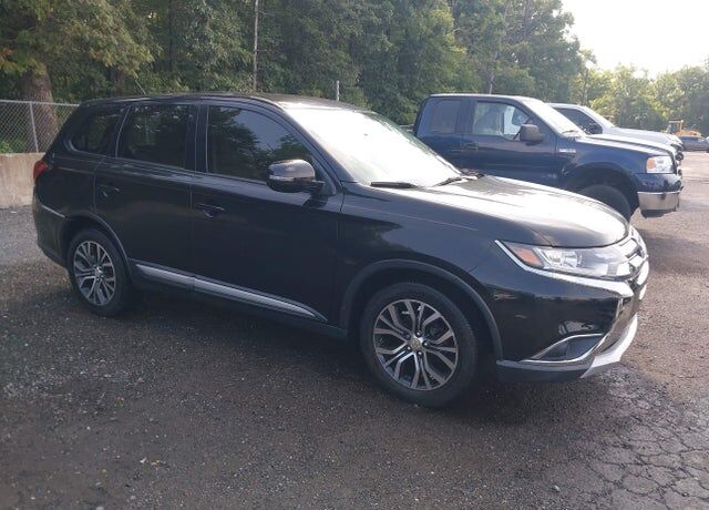 2016 MITSUBISHI Outlander